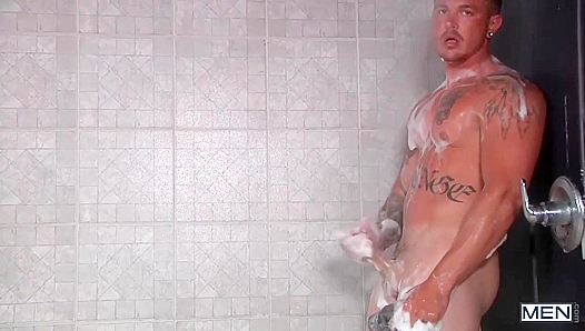 Steamy Shower Seduction: Straight-Laced Horus Falls for Sebastians Charm Under the