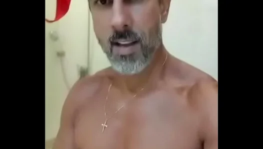 Steamy Daddy Marcelo Unleashes Oral Mastery – Caresses Devours