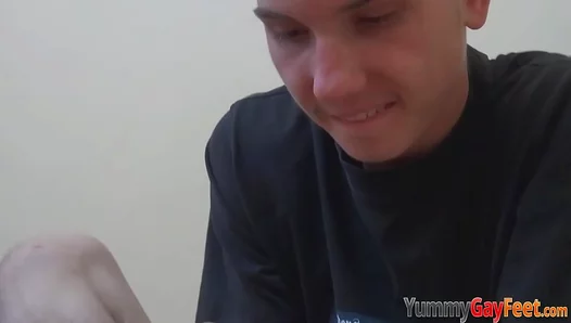 He Craves That Dirty Sole: Intense Foot Obsession Leads to Satisfying Solo Release in HD