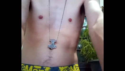 Raw and Ready: Skinny Amateur Enjoys Unbridled Bareback Thrill Ride as Fresh Meat –