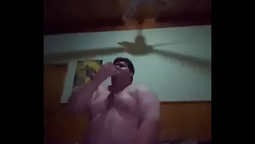 Chubby Stud Sucks Down Huge Toy in Steamy Self-Love Session – XXXGayTape 18+