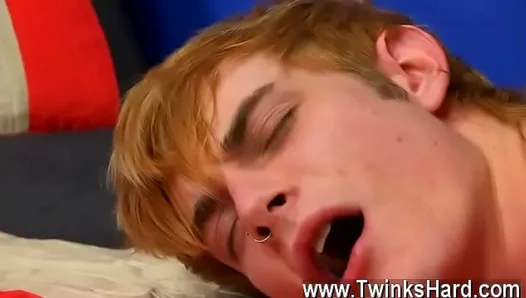 Steamy Showcase: Adorable Boy Steals the Scene in Sizzling Teen Gay Sex – 18+