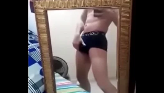 Steamy Amateur Display: LipeeBrayks Sizzling Self-Love Session