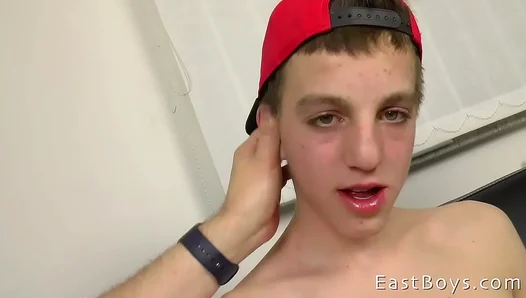 Davids Debut Blowout: College Cuts Mind-Blowing Blowjob Audition Rocks – 18+