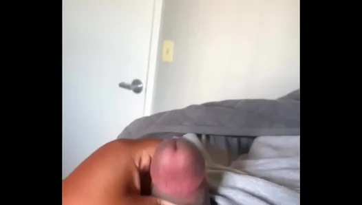 Morning Throbs: Impatient Boy Rides Cock To A Hasty Orgasm – HomemadeGay 18+