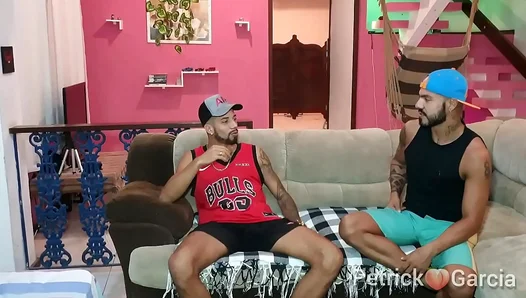 Steamy Sofa Encounter: Tattooed Beef Seized by Rugged Brazilian Top – 18+