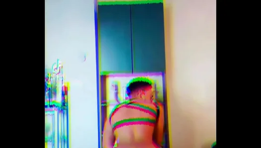 Steamy Solo Thrills: Hands-On Frenzy as Hung Amateur Guy Spreads His Joy – 18+