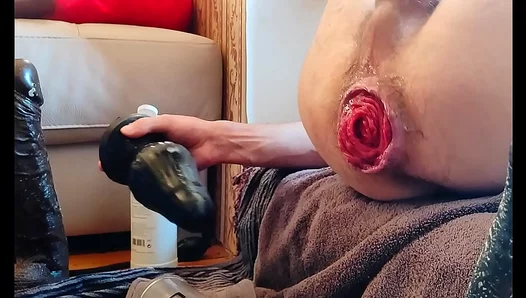 Raw Rodeo Rearplay: Big Dildos Drive Him Wild in Buttplug Bliss – 18+