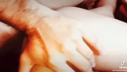 Steamy Home Swap: Sexy Amateurs Share Passionate Bareback Blowjobs in Private XXX Video