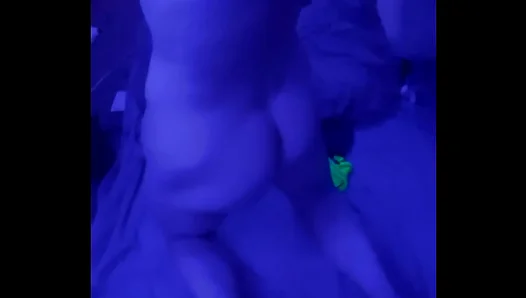 Tight Teen Grinds for Glory in Steamy Solo Show – HornyClips 18+