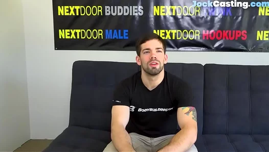 Steamy Audition: Flex Stud Shows Off Thick UnCut Cocks Powerful Swivel – GayAuditions 18+