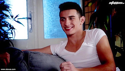 Yuris Feet Frenzy: He Craves Those Sizzling Toes in Steamy Gay Sex – GayXXX