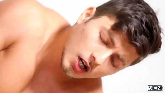 Cowboy Maliks Wild Bareback Buck: Riding Angel Deep Hard – DrillMyHole