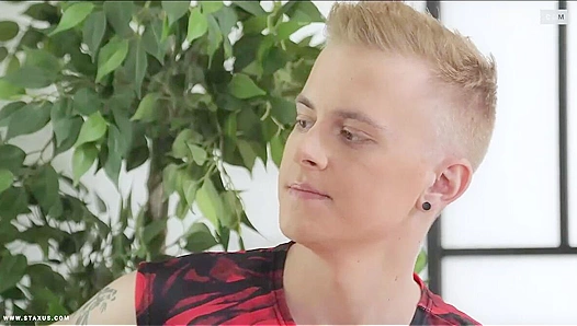 David Hollister Assertively Takes Jamie Calvin Nick Fox - Gay Threesome XXX Action