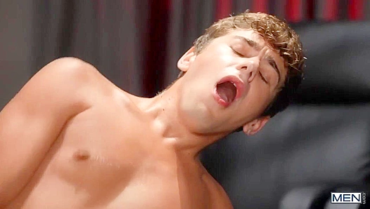 New Years Eve Fireworks: Joey Mills Pax Perry Pound His Clenching Hole – XXXGayPorn 18+
