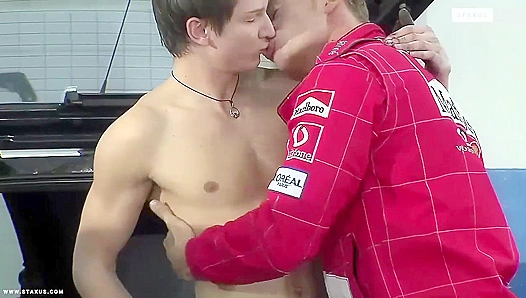 Hard Bodies, Deep Thrusts: Thomas Dyk, Rick Lucas Pound Each Others Guts