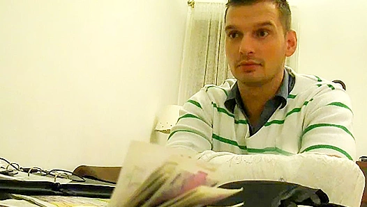 Deep Throat Temptation: Stunning Beautys Ass-Eating Desperation for Debt Relief –