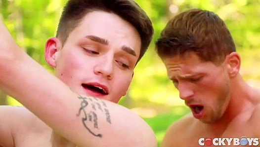 Raw Outdoor Rendezvous: Avery Swallows Romans Full Load Under the Stars - CockyBoys