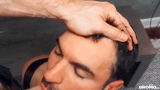Hairy Thug Ian Greene Gets Pounded by Top in Raw Fuck Session – BromoUSA 18+