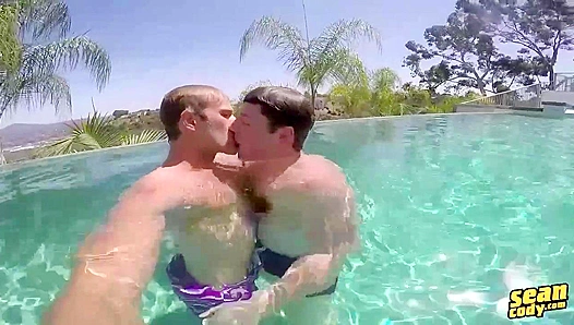 Submerged Desires: Blakes Throat on Lockdown for Deckhand Dick – GayPride 18+