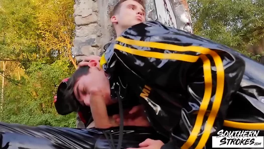 Kaleb Cross Hung Thirst Unleashed Under Sunny Skies on Innocent Twinks Pretty Face -