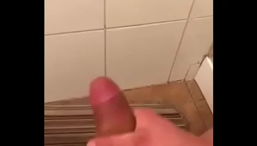 : Steamy Bathroom Orgasm – Solo Studs Pulsating Load – HotGayCams 18+