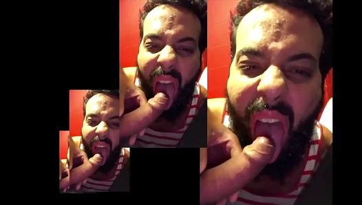 Raw, Steamy Piss Play Escapes: Two Men Dive into Golden, Hot Fun for 2 Minutes
