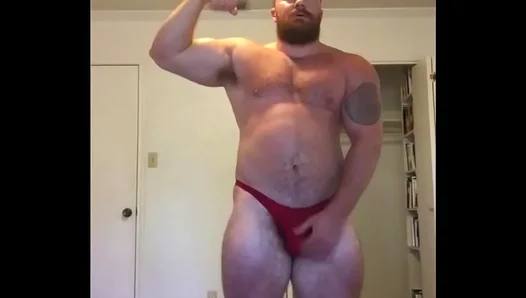 Muscle Gods Pump Session Turns Wildly Filthy: Tight Poser Reveals All