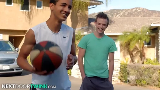 Scott Finns Ebony Twink Takes a Rough, Sweaty Doggy Fuck – 18+