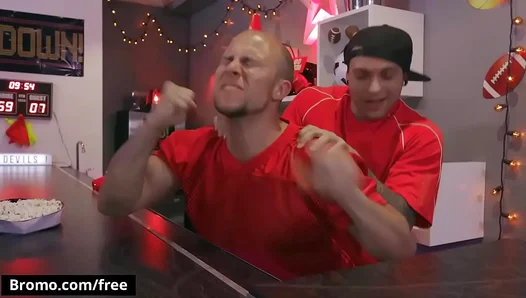 Elis Forbidden Fling: He Craves Eddies Huge Cock in His Throat – GayPorn69