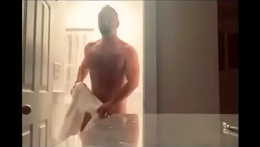 Bulging Biceps, Hairy Pits Steamy Showers: A Muscular Studs All-Over Expos