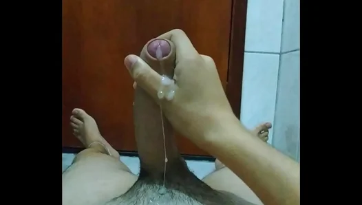 Latin Muscle God Unleashes Massive Cumming Orgasm in Intense Solo Jerk Session –