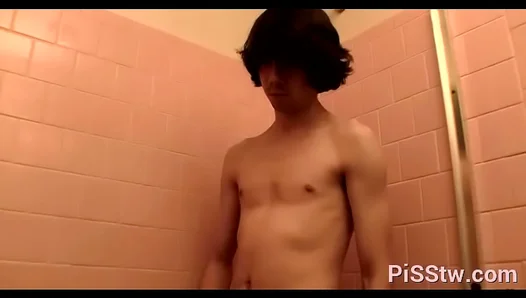 Raw Raunch on Webcams: Thirsty Twink Boys Let Loose in Piss Play – GayHardcore 18+