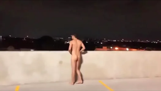 Steamy Skin-on-Skin Action: Raw Outdoor Hookups Among Hunky Lads – GayPornFun 18+