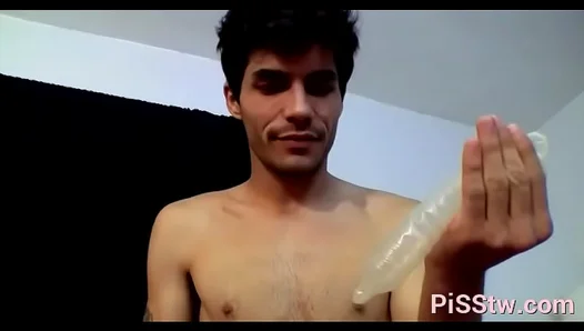 Live Stream Showdown: Adorable Twinks Golden Shower Orgasm – HotSoloGay 18+