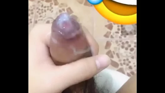 Mature Mens Room Orgasm: Dirty Cam Boy Spreads Thick Load in Public – GayXXX 18+