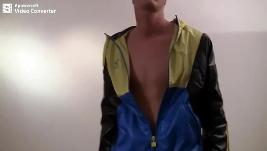 Steamy Striptease Ignites Desire: Naive Teens Gay Awakening After Intimate Dance for