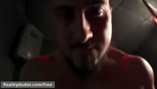 Muscle God Nick Worships Huge Dick in Sizzling Bareback Encounter – RealityDudes