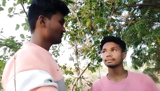 Passionate Indian Affair: Steamy Palm Tree Makeout Session Filled with Hindi Moans