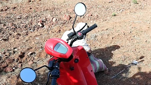 Mountain Trek Uncovered: Steamy Tryst Ignites After Chance Discovery – TinyGays 18+