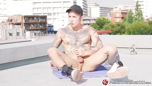 Yoshi Kawasakis Steamy Outdoor Solo: Naked, Hard Fully Exposed