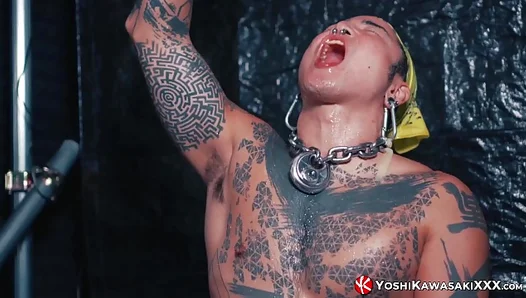 Yoshi Kawasakis Forbidden Thirst: Savoring His Poured Aroma - GayXXX
