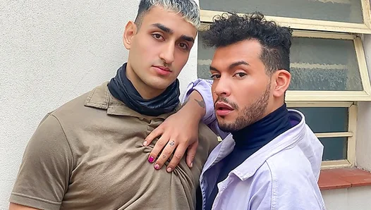 Argentinian Stud Teases Cabbie with Dazzling Deepthroat – XXX Thrills