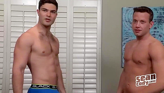 Randys First Time: Jess Girthy Dick Pounds His Tight Virgin Hole