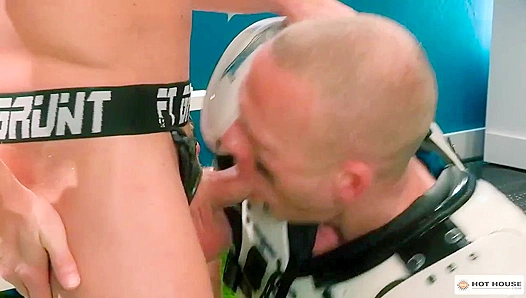 Johnny and Aarons Steamy Rendezvous: Jocks Let Loose in Natures Embrace