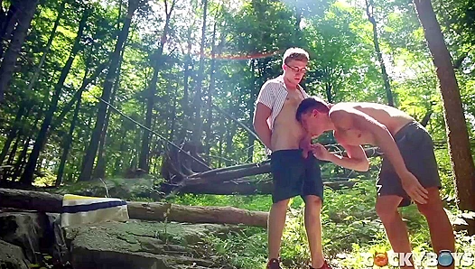 Steamy Forest Threesome: Troy, Wess Their Hung Beef Get Frisky – 18+