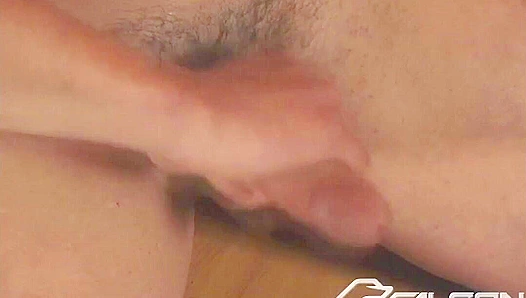Pauls Thick, Veiny Shaft Shines in Steamy Solo Debut – Falcon Studios