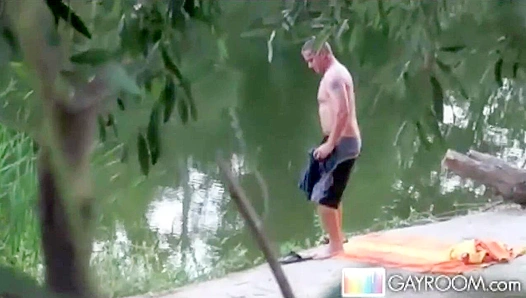 Steamy Lakefront Swaps: Thick Dicks Meet Glossy Load - GayXXX