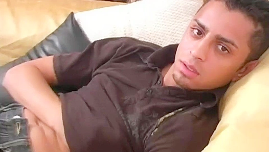 Ricos Massive Dick Teases as it Swells to Life – ExtraBigDicks 18+