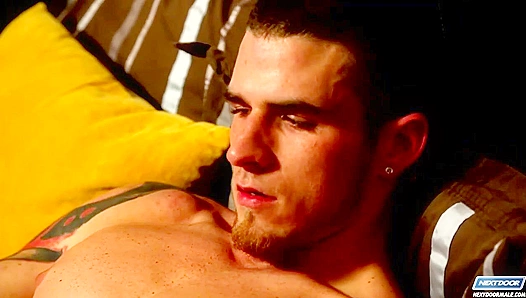 Neighborly Eye Candy: Flexx Boola Spreads Legs for a Thick Dick Tease